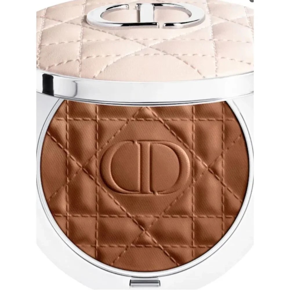DIOR Forever Nude Matte and Radiant Pressed Powder Color is Deep